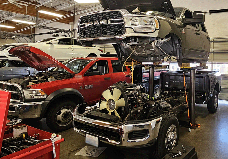 Truck diesel engine repair